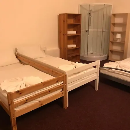 Bed and breakfast Club 2*