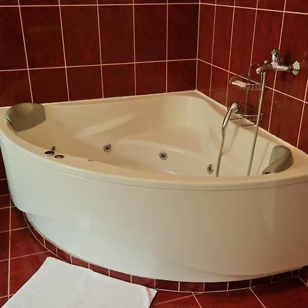 Club Couette-café 2*