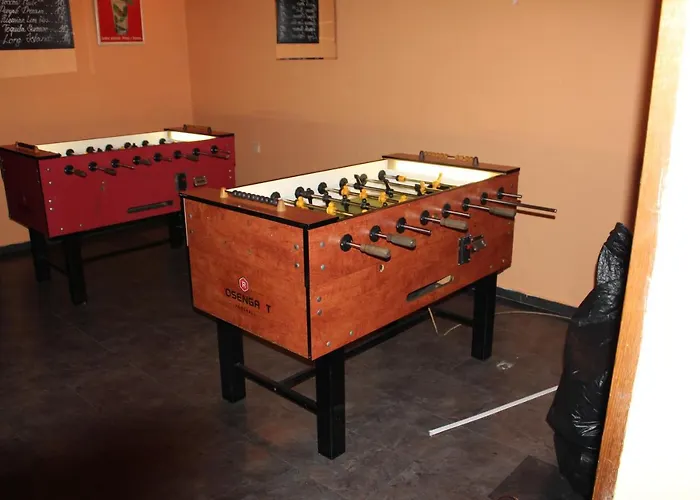 Club 2*